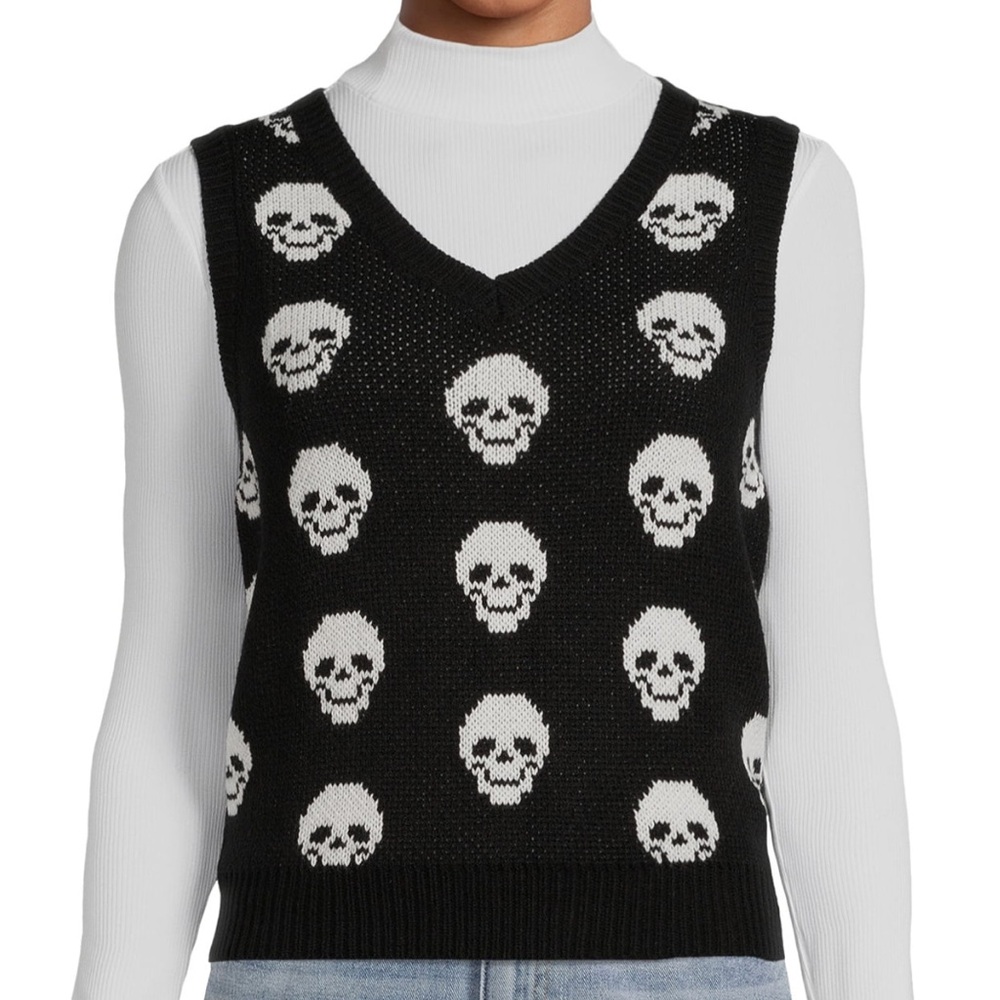 No Boundaries Skull Sweater Vest